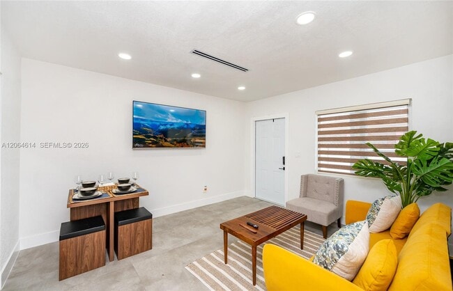 Photo - 5505 NW 5th Ct Unit 5507