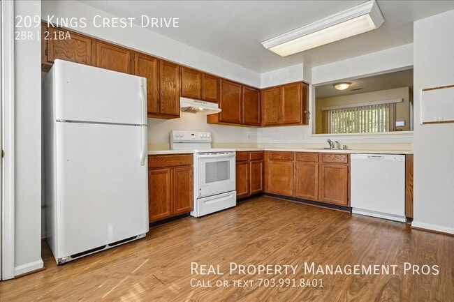 Photo - 209 Kings Crest Dr