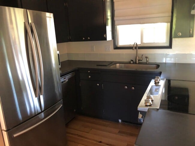 Photo - Live in Comfort and Style in the Heart of Corvallis!