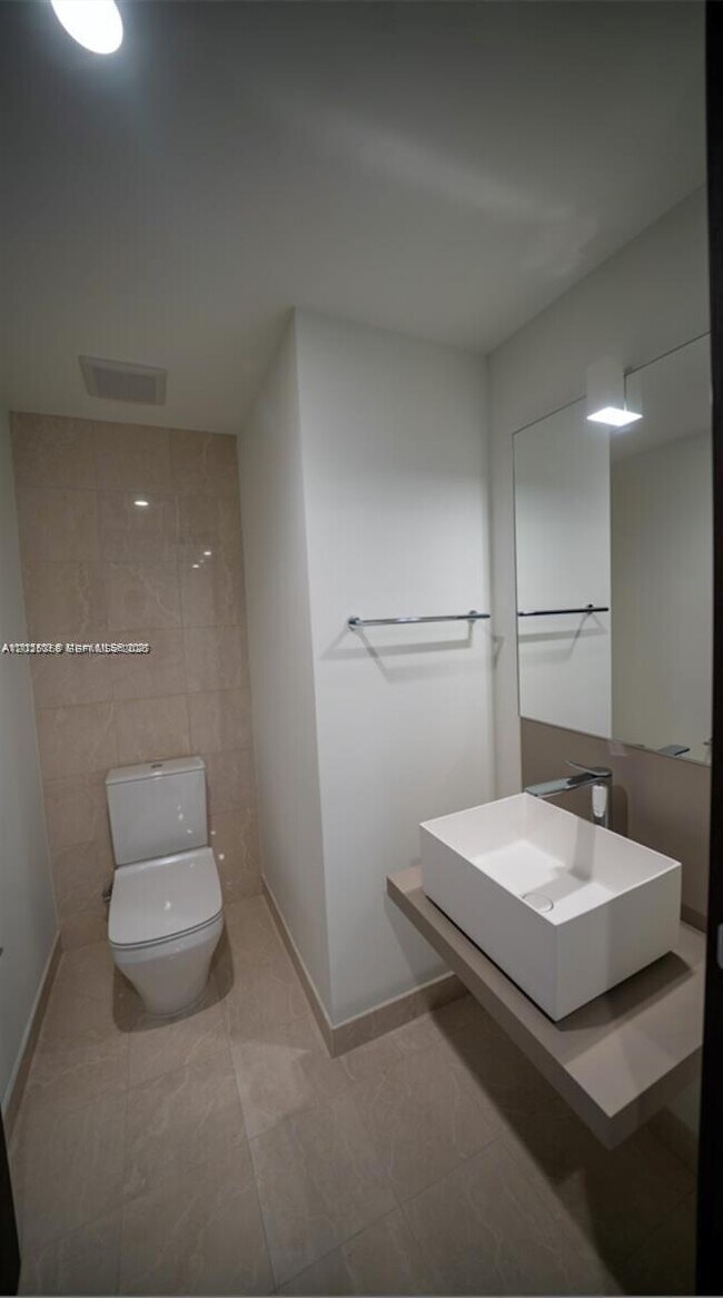Photo - 1000 Brickell Plaza Unit 3411