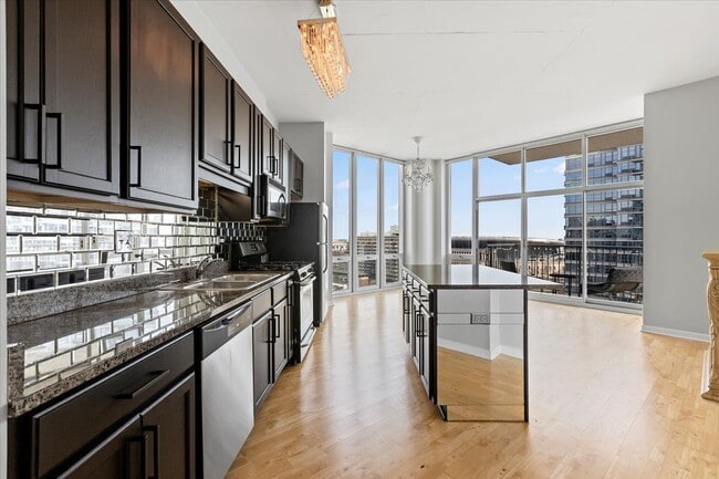 Photo - 1600 S Indiana Ave Unidad 1308