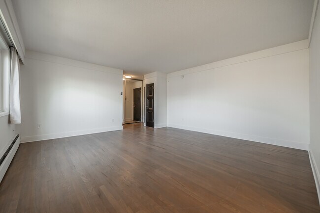 Photo - Rockridge Apartments