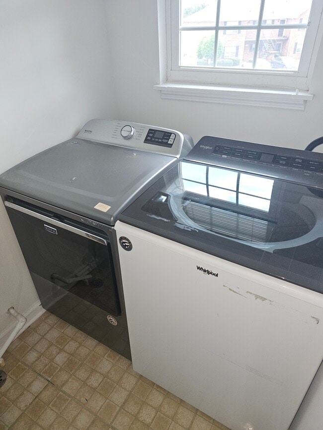 Photo - 2165 S Milledge Ave Unit B10