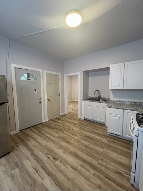 Photo - 2619 N 33rd St
