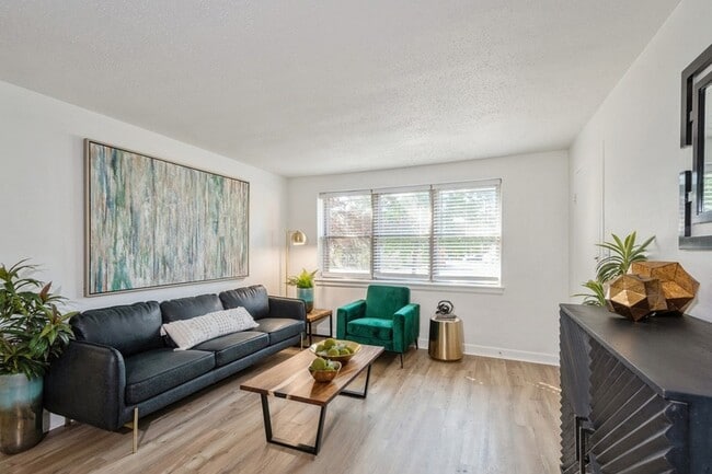 Photo - ReNew Centennial