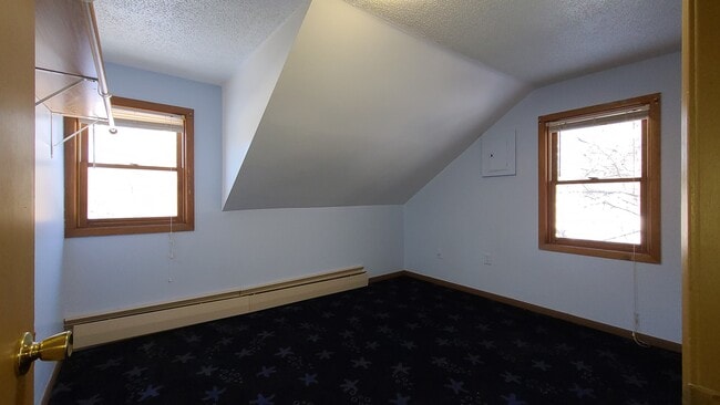 Photo - 902 N Hamilton St