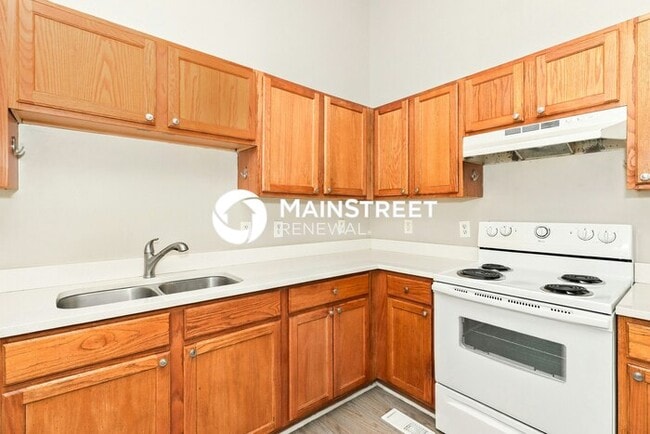 4 Bedroom Pet-Friendly Home in Rydal, GA with Main Street Renewal