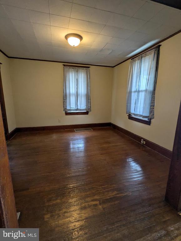 Photo - 1034 Corbett St