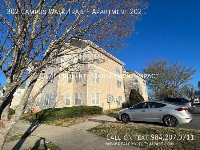 Photo - 302 Campus Walk Trl