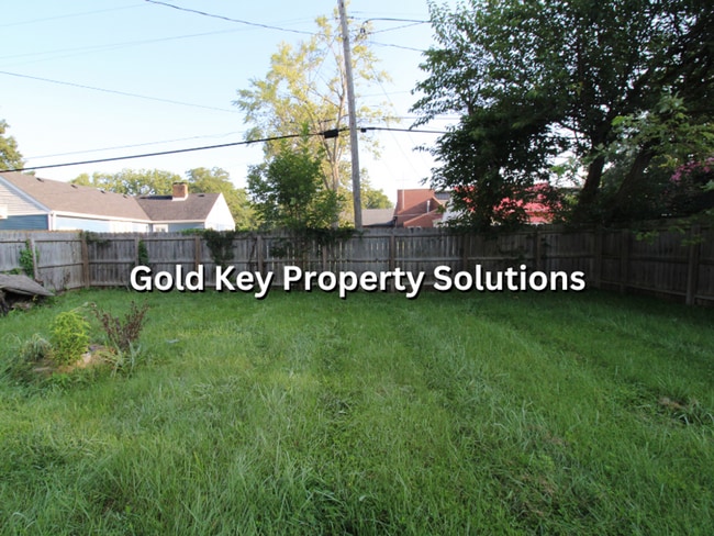 Photo - 2614 Fowler St