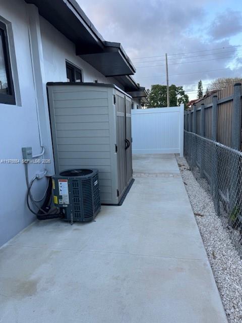 Photo - 6752 SW 21st St Unit 6752