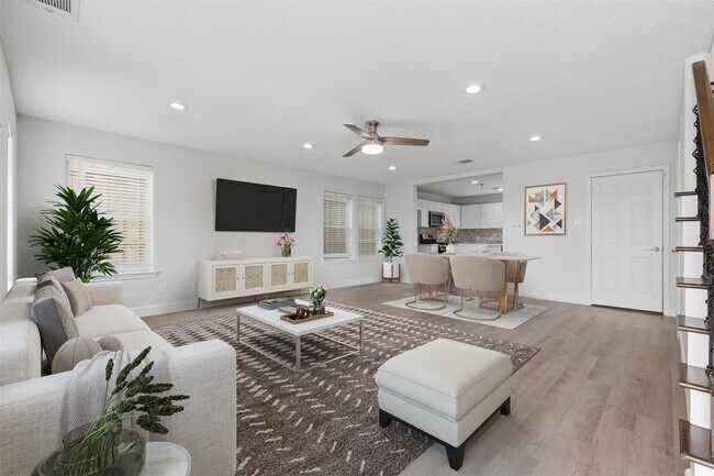 Photo - 9026 McGallion Rd