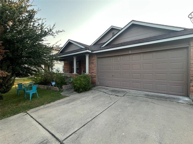 Photo - 108 Easy St