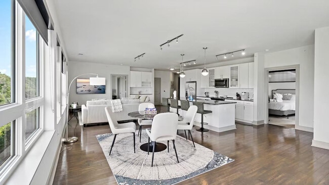 Building Photo - 7370 Montcalm Dr Unit ID1395444P