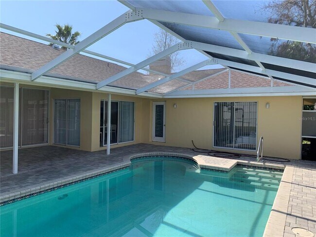 Photo - 8621 Ashbury Dr