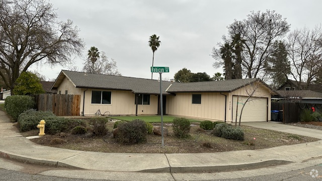 Building Photo - 2739 Rubicon Ave Rental