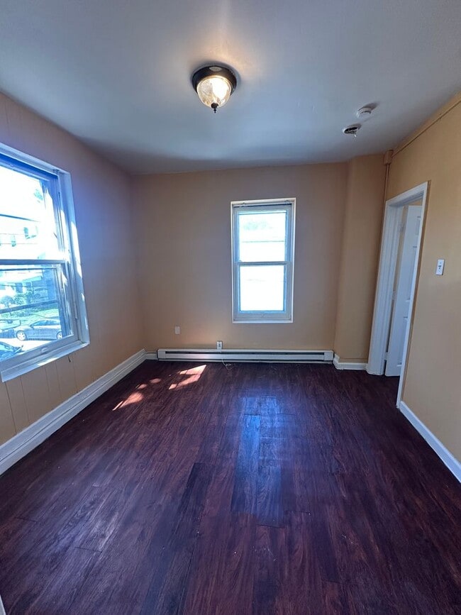 Photo - 218 Walnut St Unit 2-B