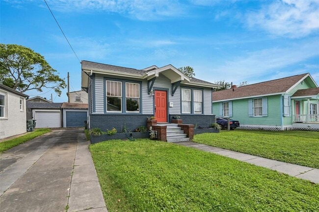 Photo - 4307 Ave Q 1/2 House