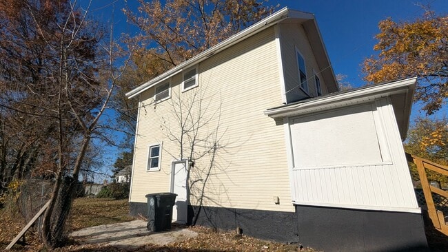 Photo - Welcome to your charming home located in the vibrant city of Akron