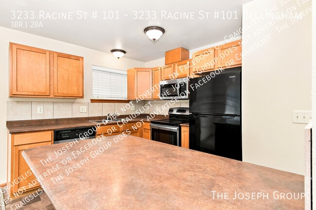 Photo - 3233 Racine St Unit 3233 Racine St #101 Bellingham