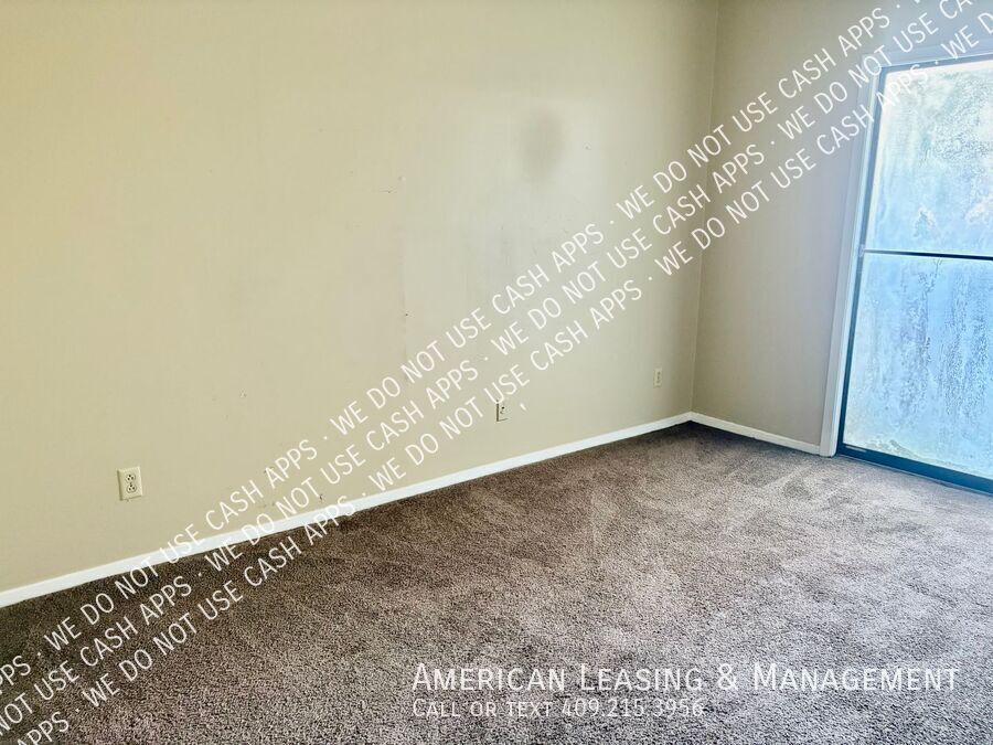 Photo - 2120 Pearl St