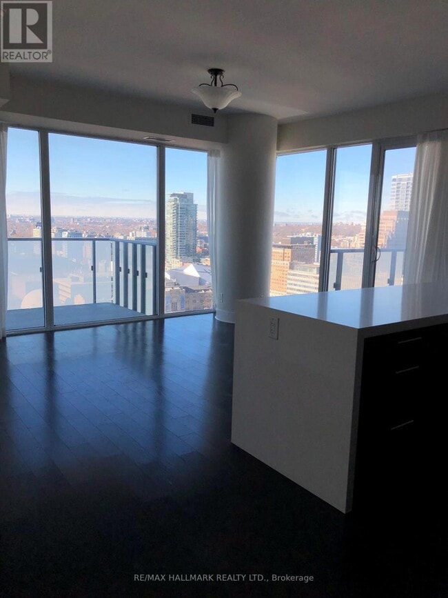 Photo - 65 St Mary St Unité 2607