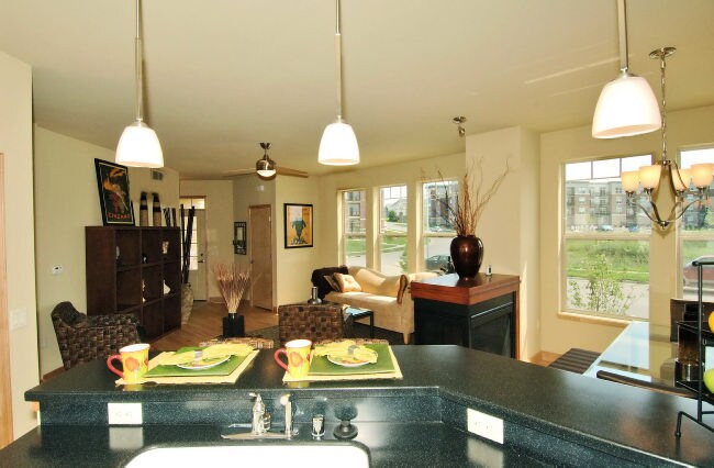 Photo - Waldorf on the Park