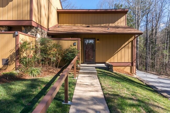 Photo - 137 Colony Dr