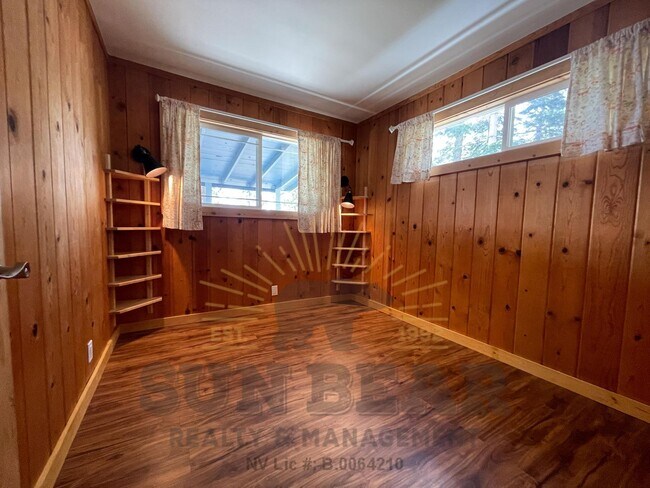 Photo - Adorable lake view property in Crystal Bay! House