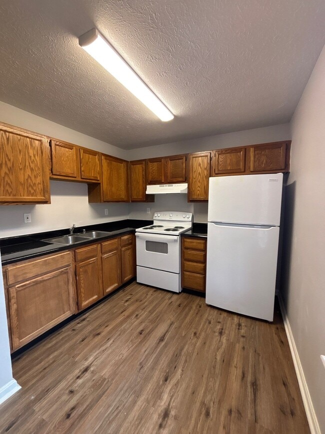 Photo - 5140 Keegan Way