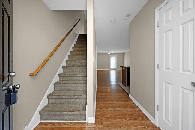 Photo - 6636 S Wilson Rd