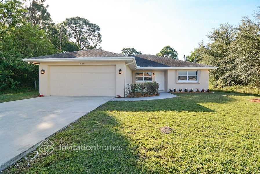 Photo - 2426 SE Renick Ave