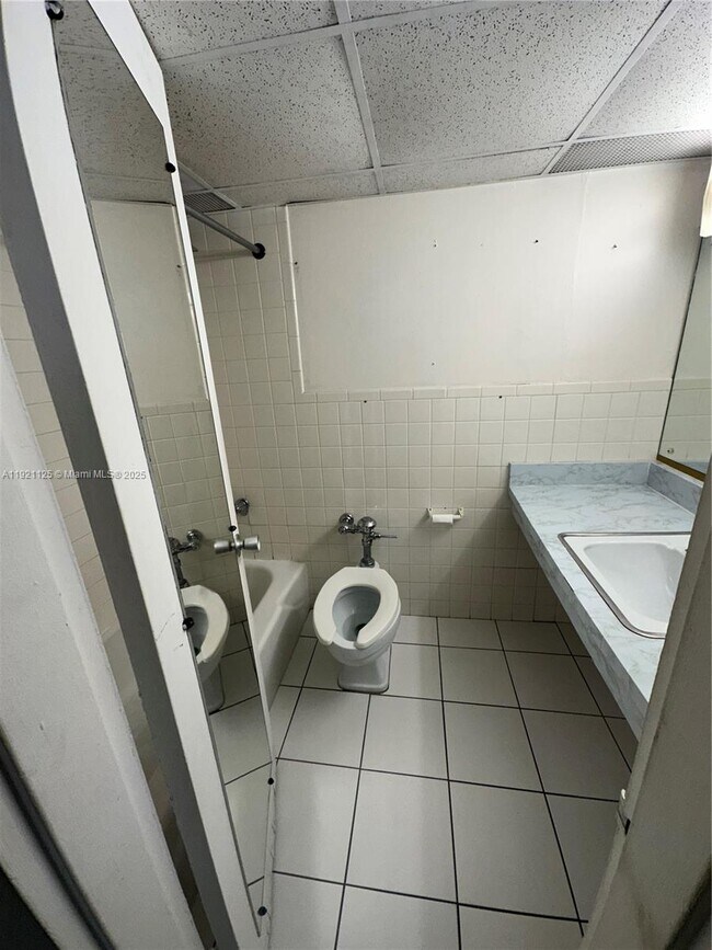 Photo - 26 Diplomat Pkwy Unit 2380