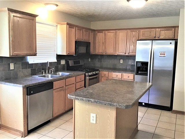 Photo - 7624 Harbour Town Dr