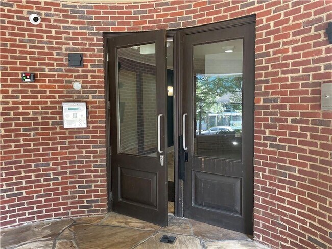 1029 Piedmont Ave NE Unit 304