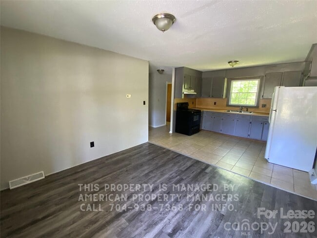 Photo - 1507 Jamaica Rd Unit A