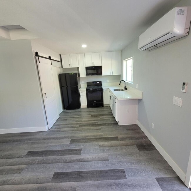 Photo - 45517 3rd st E Unit 45517