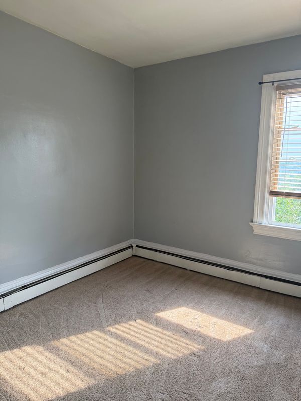 1229 Brownsville Rd Unit 2 LEFT