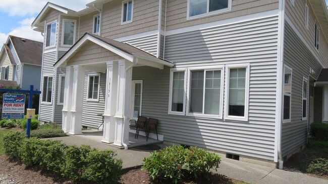 Building Photo - 1613 Burnside Pl