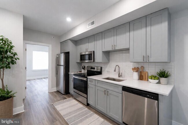 Photo - 3933 Powelton Ave Unidad 401