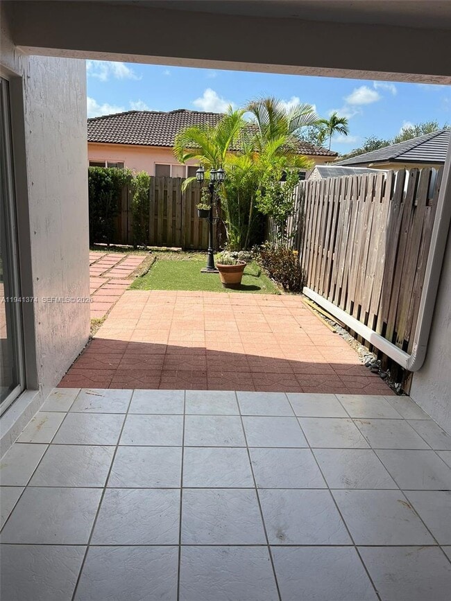 Photo - 16462 SW 48th Terrace