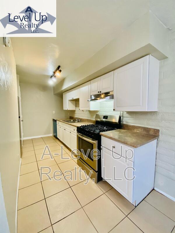 Photo - 1854 N 5th Ave