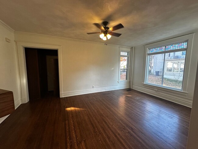 Photo - 227 N Washington St Unidad 4