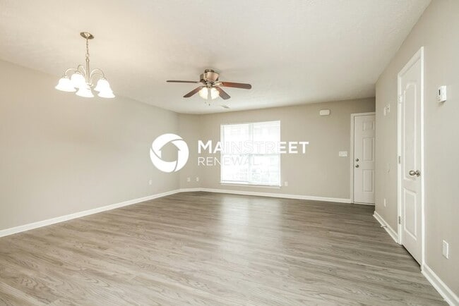 3 Bedroom Pet-Friendly Home in La Vergne, TN with Main Street Renewal