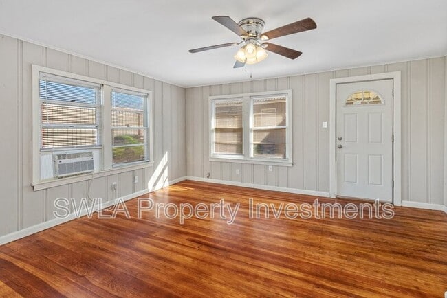 Photo - 218 E Thomas St