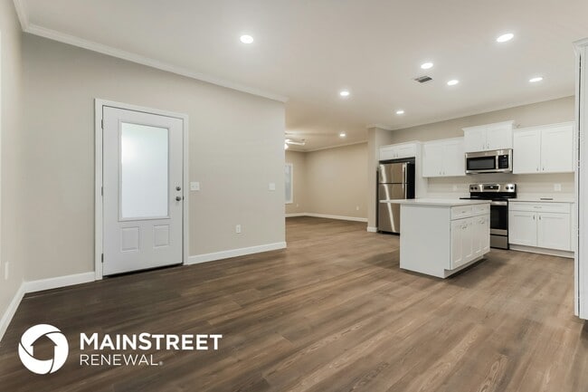 Photo - 920 15th Ave S