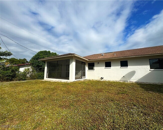 Photo - 699 110th Ave N