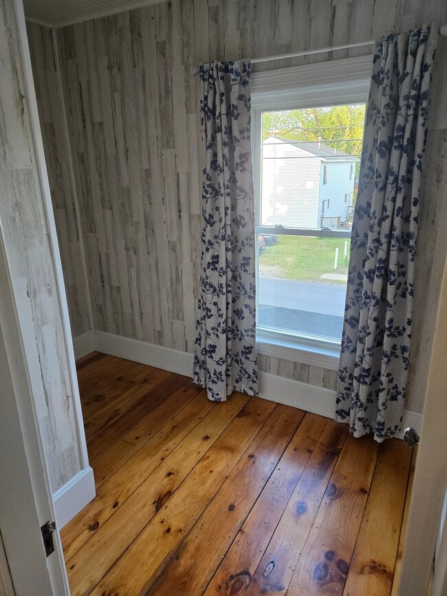 Photo - 198 Calef Rd Apartments Unit 198