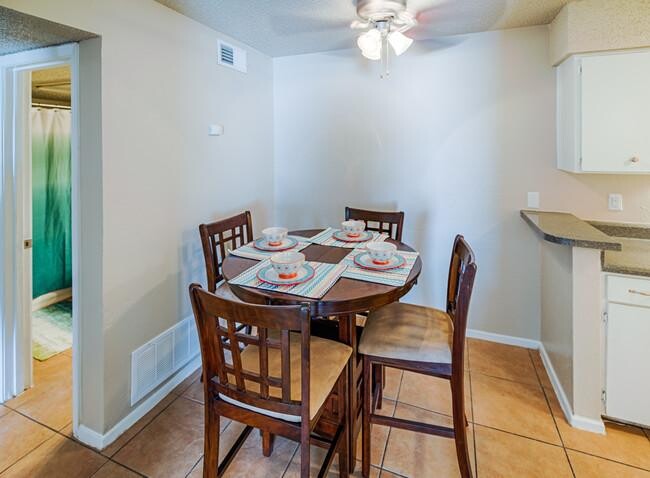 Photo - 1 bedroom in Houston TX 77002 Unit # 53