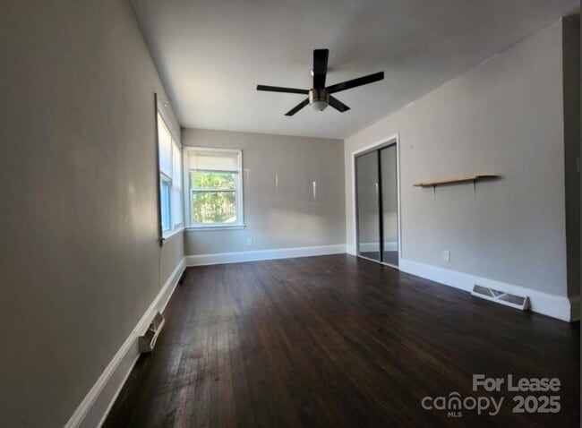 Photo - 3337 Eastway Dr